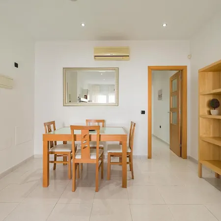 Homeforguest Modern In The Centre Of Puerto del Rosario (Fuerteventura)